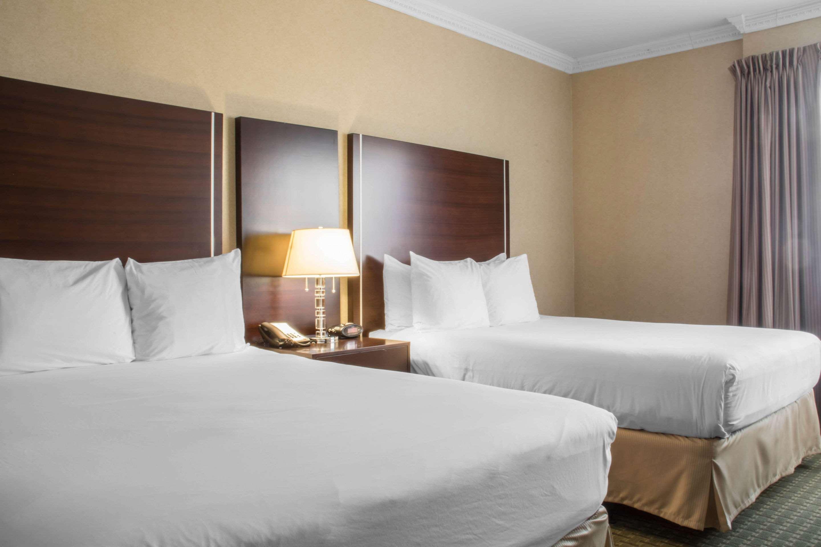 Towneplace Suites By Marriott Toronto Oakville Exterior foto